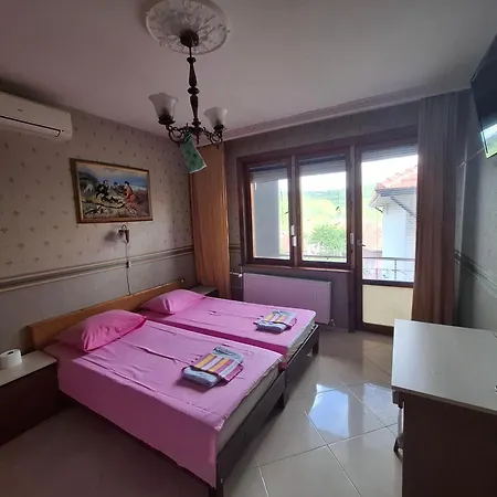 Casa de hóspedes Maria 3*