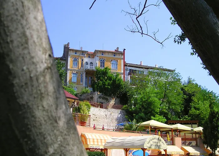 Maria Guest house 3*